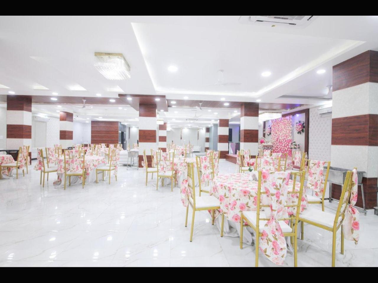 Kusum House Bed & Breakfast Greater Noida Exterior photo